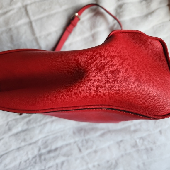 DKNY satchel hand bag  red used - Picture 6 of 7